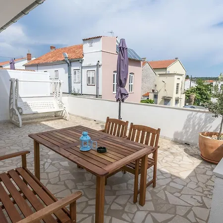 Apartments Leonardo Primosten Exterior photo